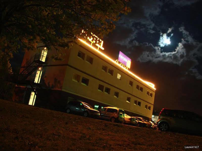 Hotel Cerise Auxerre Monéteau エクステリア 写真